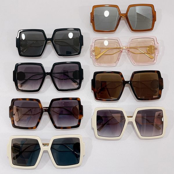 popular classic square mens ladies sunglasses s1u drti unique temples vacation travel uv protection with original box, White;black
popular classic square mens ladies sunglasses s1u drti unique temples vacation travel uv protection with original box, White;black