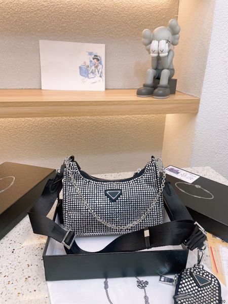 designers shoulder bag luxury tote purse handbag message bags cluth brand classic genuine leather crossbody gift box hobo wallet 26cm black
designers shoulder bag luxury tote purse handbag message bags cluth brand classic genuine leather crossbody gift box hobo wallet 26cm black