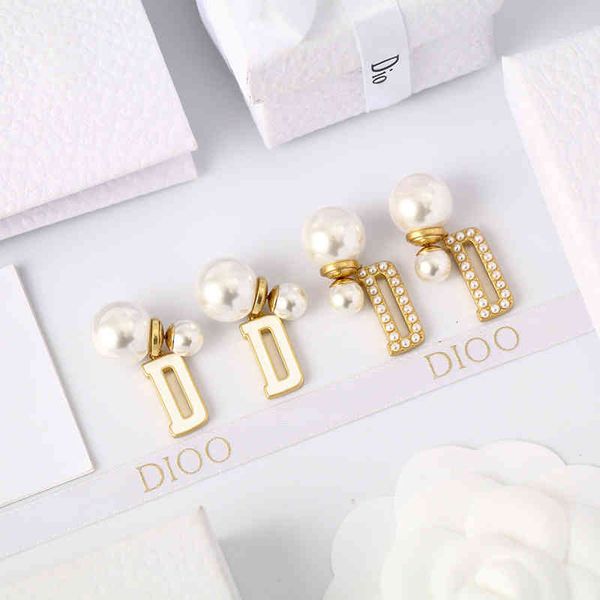 earrings d family di cd letters pearl female ins fashion star jin zhixiu same, Golden
earrings d family di cd letters pearl female ins fashion star jin zhixiu same, Golden