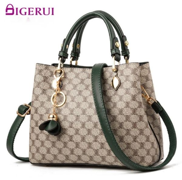 designer ladies handbag messenger bag style outdoor casual fashion presbyopic one shoulder suitable for all kinds of occasions
designer ladies handbag messenger bag style outdoor casual fashion presbyopic one shoulder suitable for all kinds of occasions