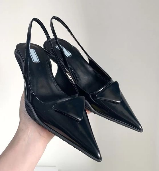 2021 fashion mediolan desinger sandals 3-5cm heels summer casual women shoes ladies patent leather luxury size box 35-40 us4-9, Black
2021 fashion mediolan desinger sandals 3-5cm heels summer casual women shoes ladies patent leather luxury size box 35-40 us4-9, Black