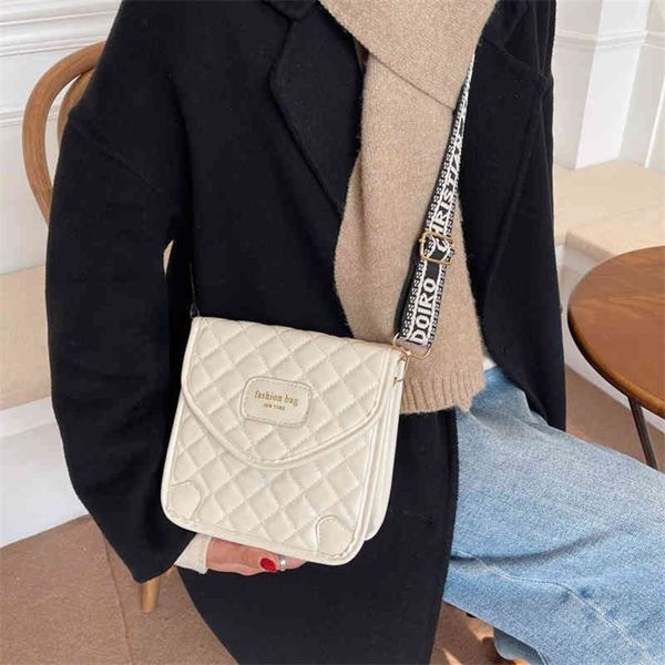 68% off 60% off lingge embroidered line small square winter new fashion single korean wide shoulder belt texture messenger bagf2v8
68% off 60% off lingge embroidered line small square winter new fashion single korean wide shoulder belt texture messenger bagf2v8