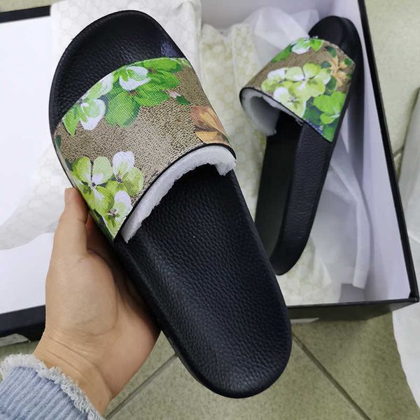 men women slides sandals striped print flowers rubber flip flops designer gear bottoms causal shoes summer beach slippers with box no10, Black
men women slides sandals striped print flowers rubber flip flops designer gear bottoms causal shoes summer beach slippers with box no10, Black