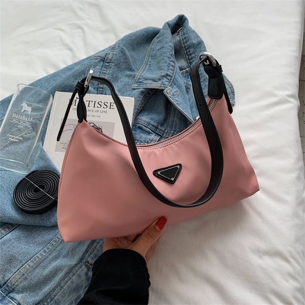 triangle autumn fashion small satchel messenger single armpit women's 65% off wholesale shop
triangle autumn fashion small satchel messenger single armpit women's 65% off wholesale shop