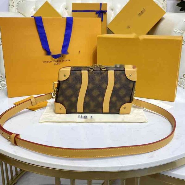 m81580 soft trunk handbag designer shoulder bag messenger bag clutches real leather evening pouches mini belt bags long wallet chain wallets
m81580 soft trunk handbag designer shoulder bag messenger bag clutches real leather evening pouches mini belt bags long wallet chain wallets
