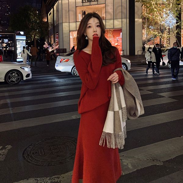 casual dresses designer 9764# xiaoxiangfeng royal sister women's autumn and winter dress wine red sweater set i288, Black;gray
casual dresses designer 9764# xiaoxiangfeng royal sister women's autumn and winter dress wine red sweater set i288, Black;gray