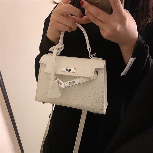 70% off purse small bag women's summer versatile new messenger crocodile pattern portable small square
70% off purse small bag women's summer versatile new messenger crocodile pattern portable small square