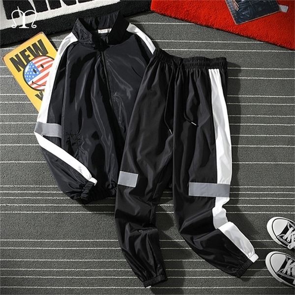 mens sets hip hop autumn patchwork track suit male stand collar jacket sweatsuit tracksuit men clothes casual sportswear black 201210, Gray
mens sets hip hop autumn patchwork track suit male stand collar jacket sweatsuit tracksuit men clothes casual sportswear black 201210, Gray
