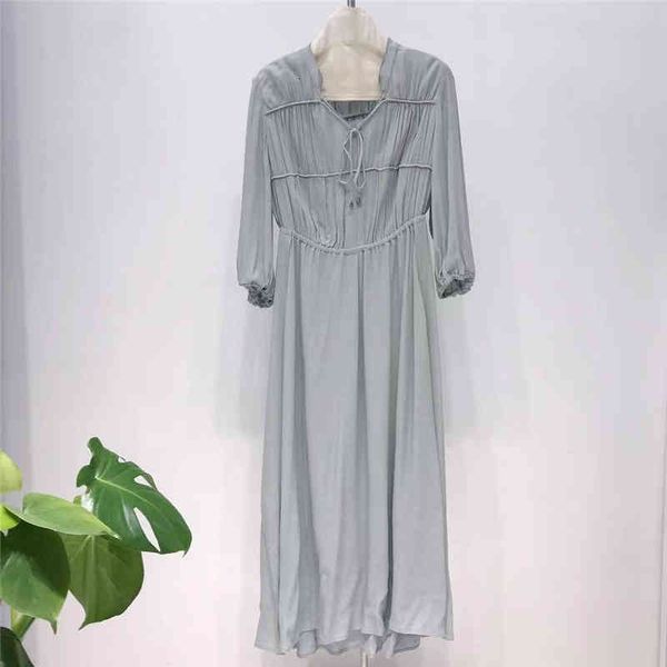 casual dresses dg cut pleated high waist nine sleeve skirt gentle vneck lace up slim dress, Black;gray
casual dresses dg cut pleated high waist nine sleeve skirt gentle vneck lace up slim dress, Black;gray