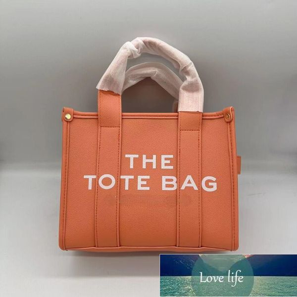 fashion new design marc women's handbag with the tote bag letters size 26cm leather shoulder bag multi colors totes with logo
fashion new design marc women's handbag with the tote bag letters size 26cm leather shoulder bag multi colors totes with logo