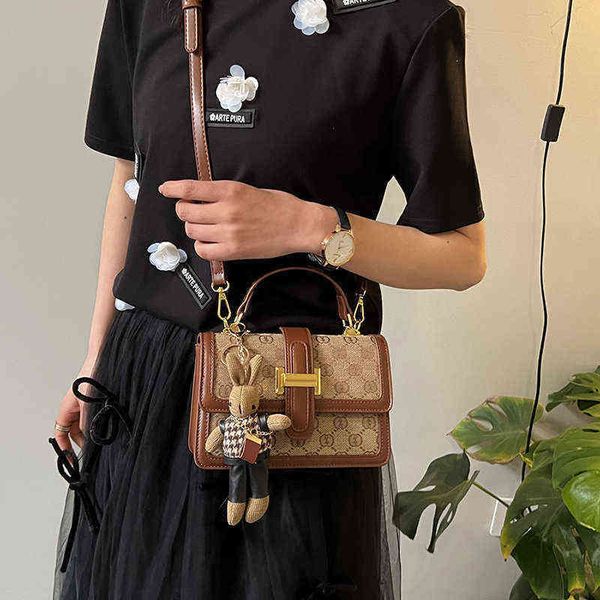 factory outlet deals net popular and fashion small square korean minority design versatile oblique cross women's bag
factory outlet deals net popular and fashion small square korean minority design versatile oblique cross women's bag