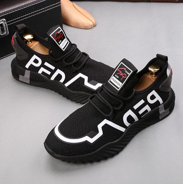 2022 classic designer casual shoes for men comfortable breathable flying woven fabric size: eu39-43, Black
2022 classic designer casual shoes for men comfortable breathable flying woven fabric size: eu39-43, Black