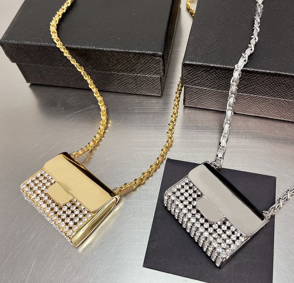 wallet chain bag all metal exquisite diamonds cute accessories shoulder bags women coins glitter purse pattern hand flap hand fashion versat, Red;black
wallet chain bag all metal exquisite diamonds cute accessories shoulder bags women coins glitter purse pattern hand flap hand fashion versat, Red;black