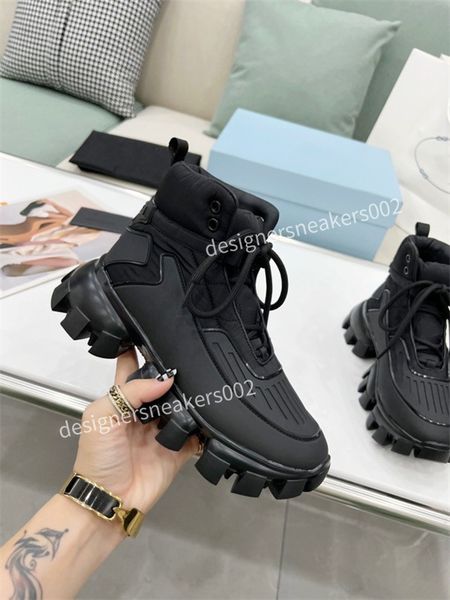 2022 mens womens luxurys designers shoes white printed calf leather casual shoe trainers pink blue runner rx220430, Black
2022 mens womens luxurys designers shoes white printed calf leather casual shoe trainers pink blue runner rx220430, Black
