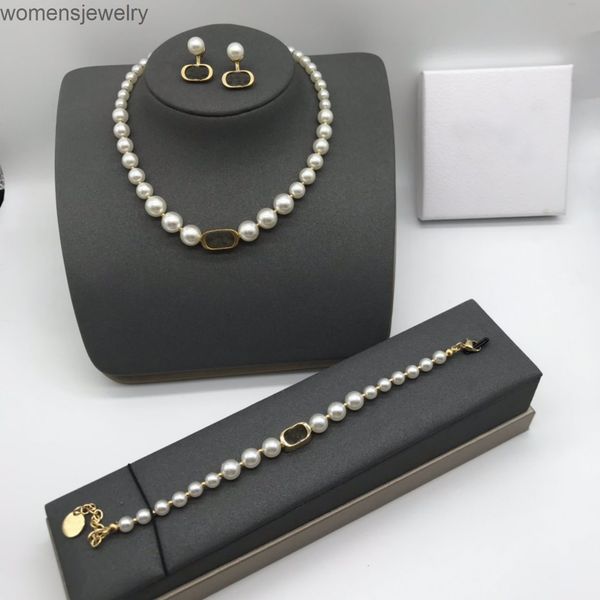 2022 fashion chain classic necklace jewelry pendant mother of pearl stainless steel gold plated accessories ladies girls valentine's da, Black
2022 fashion chain classic necklace jewelry pendant mother of pearl stainless steel gold plated accessories ladies girls valentine's da, Black
