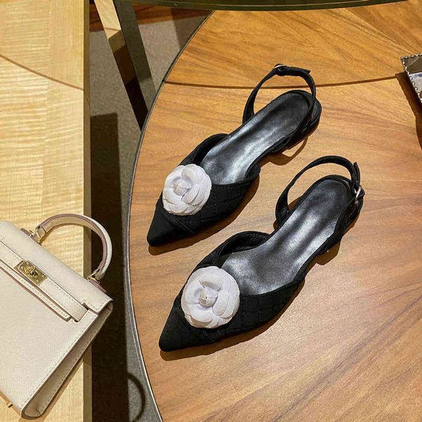 camellia ornamented pointed toe flat sandals for women 2022 spring summer elegant designed diamond grid hollow out shoes 220711, Black
camellia ornamented pointed toe flat sandals for women 2022 spring summer elegant designed diamond grid hollow out shoes 220711, Black