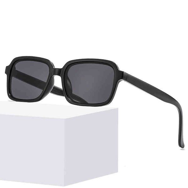 new korean fashion sunglass fashion net red street p plain sunglass personality box men's and women's sunglass 3514, White;black
new korean fashion sunglass fashion net red street p plain sunglass personality box men's and women's sunglass 3514, White;black