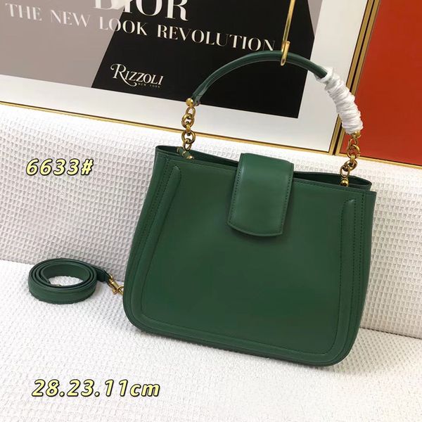 designer original single 5a bags ladies totes leather fashion handbag shoulder crossbody bag 3colors size 28cm, Brown;gray
designer original single 5a bags ladies totes leather fashion handbag shoulder crossbody bag 3colors size 28cm, Brown;gray