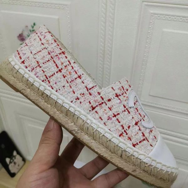 comfortable straw woven flat casual shoes designer flat couple loafers espadrilles tiger head embroidery pattern canvas shoes 34-42, Black;grey 
comfortable straw woven flat casual shoes designer flat couple loafers espadrilles tiger head embroidery pattern canvas shoes 34-42, Black;grey