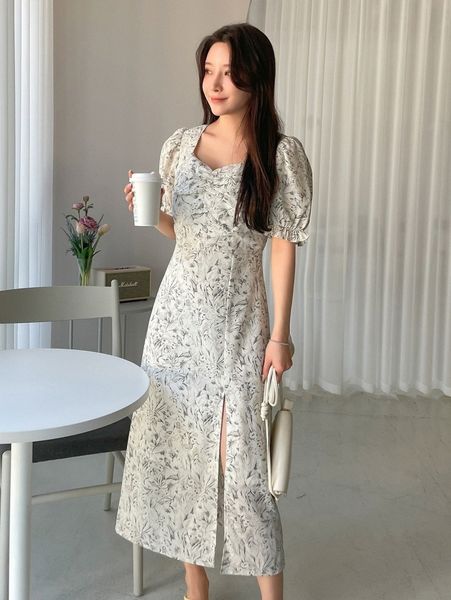 dazy allover floral print puff sleeve sweetheart neck slit thigh dress e1lt#, Black;gray
dazy allover floral print puff sleeve sweetheart neck slit thigh dress e1lt#, Black;gray