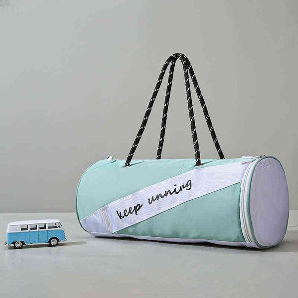 dry wet separation sports fitness bag cylinder bag oxford cloth color contrast portable single shoulder luggage bag independent shoe 220623
dry wet separation sports fitness bag cylinder bag oxford cloth color contrast portable single shoulder luggage bag independent shoe 220623