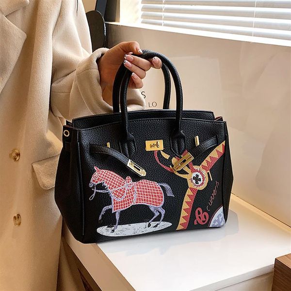 2021 new womens handbag shoulder bag birkin bag painted bag graffiti womens foreign trade bags cross-border shoulder3494
2021 new womens handbag shoulder bag birkin bag painted bag graffiti womens foreign trade bags cross-border shoulder3494