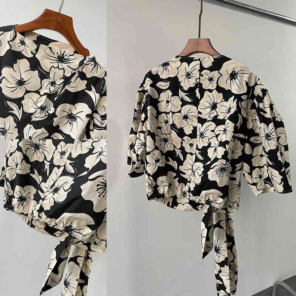women's polos p180365xrk beauty print bubble sleeve vertical cut tie irregular collar short shirt, White
women's polos p180365xrk beauty print bubble sleeve vertical cut tie irregular collar short shirt, White