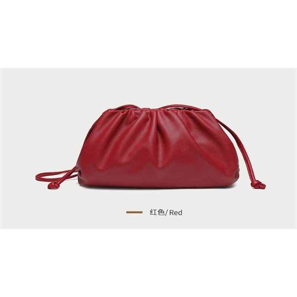 handbags designer bottegas wholesale venetas cloud women's french minority net red fold dumpling high sense soft leather sh b0dh
handbags designer bottegas wholesale venetas cloud women's french minority net red fold dumpling high sense soft leather sh b0dh