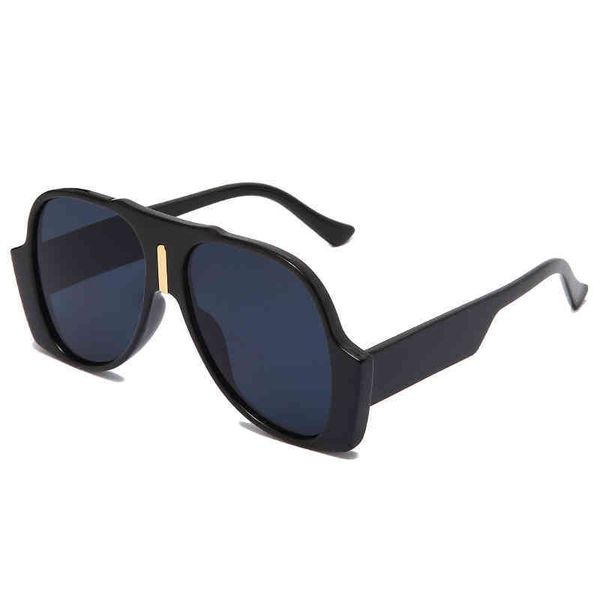 2021 new style big frame fashion hip hop sunglass personality funny oval wide leg toad mirror, White;black
2021 new style big frame fashion hip hop sunglass personality funny oval wide leg toad mirror, White;black