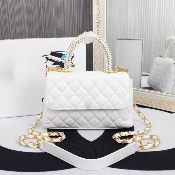 shoulder bags women handbags metal leather chain party package luxurys fashion crossbody designer handbag
shoulder bags women handbags metal leather chain party package luxurys fashion crossbody designer handbag