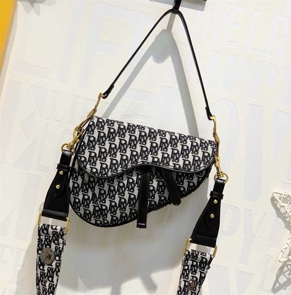 2021 luxurys bags messenger handbag designers women totes fashion vintage printing womens shoulder bag classic crossbody handbags
2021 luxurys bags messenger handbag designers women totes fashion vintage printing womens shoulder bag classic crossbody handbags