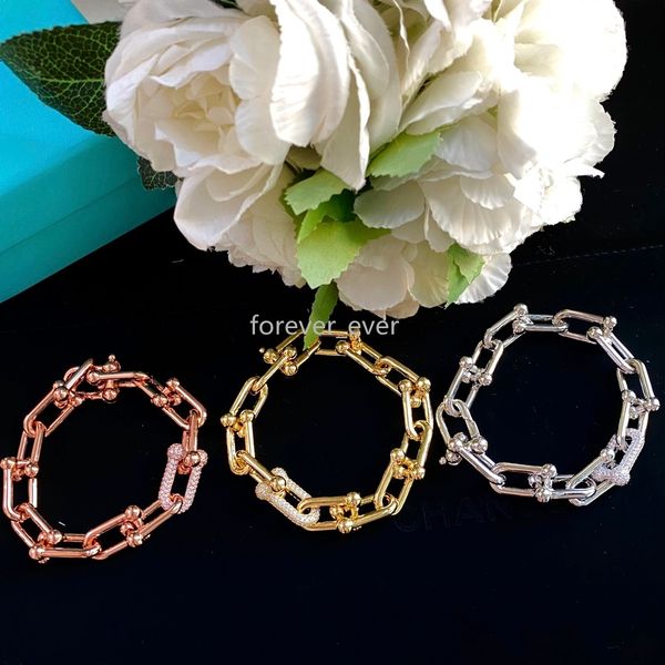 designer jewelry kidsluxury bracelet u-shaped knuckle winding style chain link series inlaid with crystal diamonds simple and elegant, Red;brown
designer jewelry kidsluxury bracelet u-shaped knuckle winding style chain link series inlaid with crystal diamonds simple and elegant, Red;brown