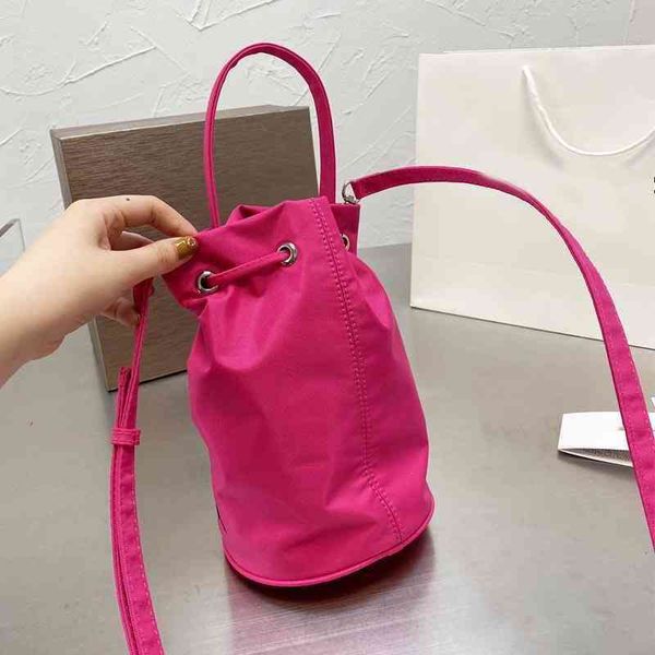 canvas small bucket women designer crossbody bags luxury handbag shoulder lucky-bag leather female purses 220413
canvas small bucket women designer crossbody bags luxury handbag shoulder lucky-bag leather female purses 220413