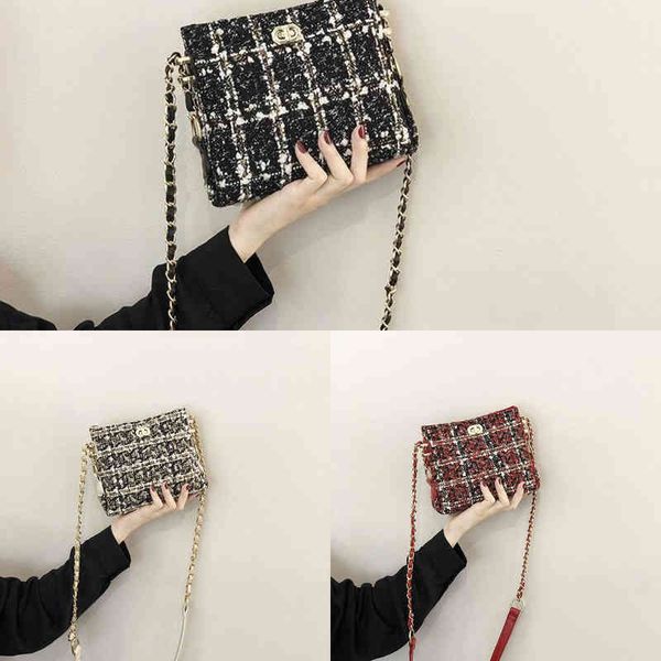 high sense single shoulder crowd new women's fashion versatile popular small luxury designer leather handbag