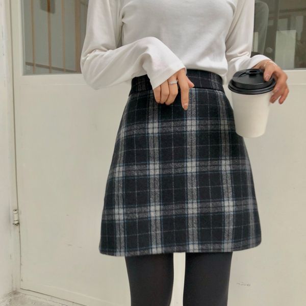 womens skirts casual kawaii ulzzang chic high waist retro checkered woolen skirt female korean girl vintage clothing for women y200326, Black
womens skirts casual kawaii ulzzang chic high waist retro checkered woolen skirt female korean girl vintage clothing for women y200326, Black
