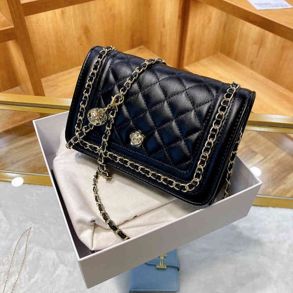 new fashion solid small lady's style inclined women's fashion ladies luxury dinner chain shoulder bag
new fashion solid small lady's style inclined women's fashion ladies luxury dinner chain shoulder bag