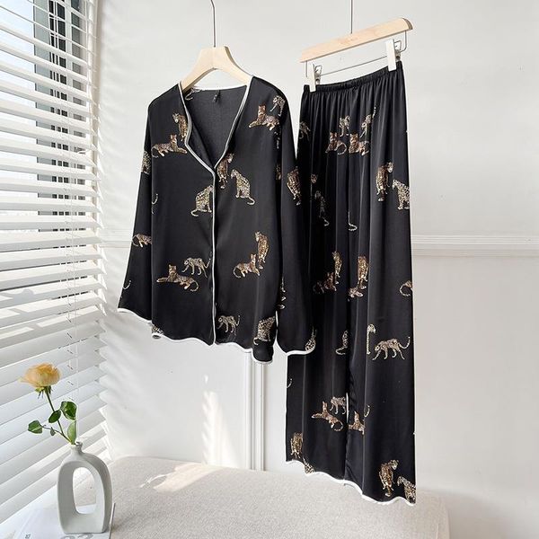 leopard print women pajama set womens sleepwear ice silk long sleeve suit pyjamas, Black;red
leopard print women pajama set womens sleepwear ice silk long sleeve suit pyjamas, Black;red