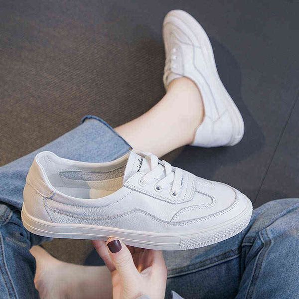 100% genuine leather women causal shoes female spring casual white shoes sneakers lace-up flats breathable outdoors feetwear y220526, Black
100% genuine leather women causal shoes female spring casual white shoes sneakers lace-up flats breathable outdoors feetwear y220526, Black