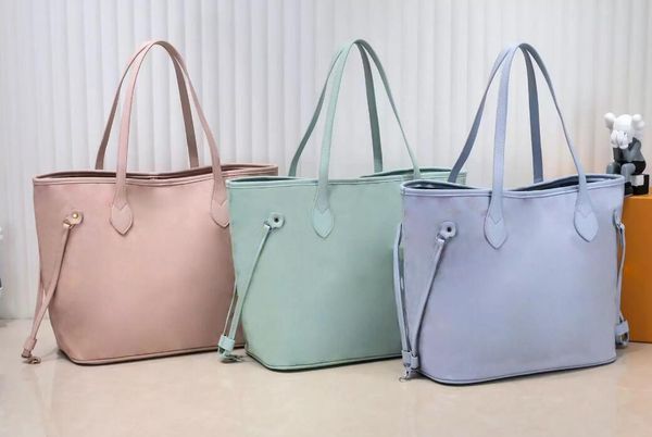designers bags handbag purses woman luxurys gradient embossing double bread clutch purse shoulder bags chain bag
designers bags handbag purses woman luxurys gradient embossing double bread clutch purse shoulder bags chain bag
