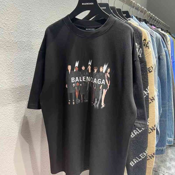 2022 designer bal t shirt premium paris b classic portrait band conley spray printed round neck short sleeve loose t-shirt, White;black
2022 designer bal t shirt premium paris b classic portrait band conley spray printed round neck short sleeve loose t-shirt, White;black