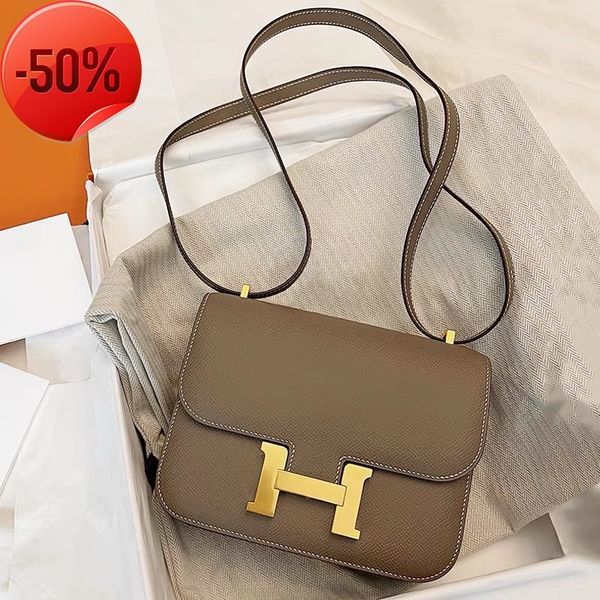 the factory directly the factory directly new brand h family cowhide small one shoulder space high texture msenger bag female
the factory directly the factory directly new brand h family cowhide small one shoulder space high texture msenger bag female