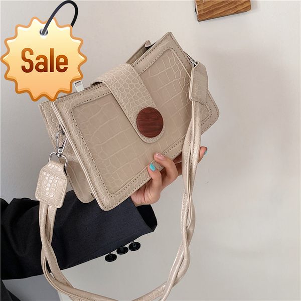 women's new one shoulder small fashion casual all-match ladies bag 
women's new one shoulder small fashion casual all-match ladies bag