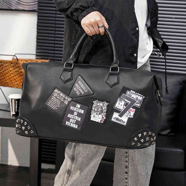 duffel bag outdoor large-capacity leather travel luggage chao men's leather rivet fitness bag 220626
duffel bag outdoor large-capacity leather travel luggage chao men's leather rivet fitness bag 220626