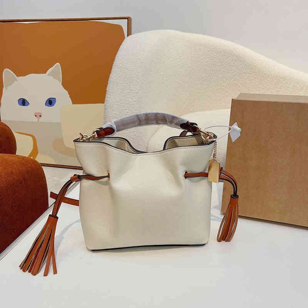 designer luxury women bag coch handbag fashion inclined shoulder bags cc versatile purses cochs totes large capacity saddle coal wallet 5a p
designer luxury women bag coch handbag fashion inclined shoulder bags cc versatile purses cochs totes large capacity saddle coal wallet 5a p