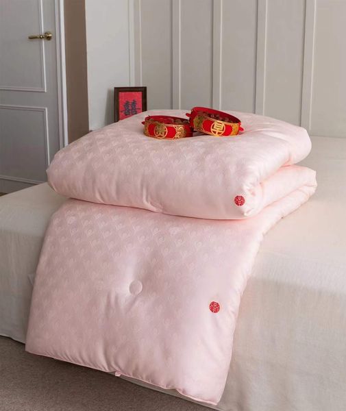 Wedding China Chinese Wholesale Selg Duvet Comforter HOTEL Soybean fiber Quilt From European --Top Grade Worldwide Hotel bedding 200&230CM 220&240cm, Pink
Wedding China Chinese Wholesale Selg Duvet Comforter HOTEL Soybean fiber Quilt From European --Top Grade Worldwide Hotel bedding 200&230CM 220&240cm, Pink