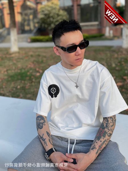 50% off discount summer new ch cross croix rivet leather label short sleeve t-shirt fashion brand lovers net red factory direct sale, White;black
50% off discount summer new ch cross croix rivet leather label short sleeve t-shirt fashion brand lovers net red factory direct sale, White;black