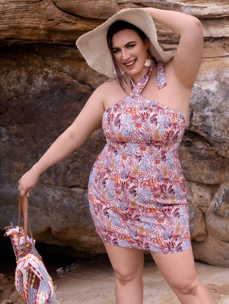 plus plants print halter l1nw#, Black
plus plants print halter l1nw#, Black