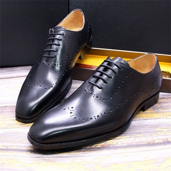 men dress shoes shadow patent leather carved groom wedding luxury italian style oxford big size 47 220726, Black
men dress shoes shadow patent leather carved groom wedding luxury italian style oxford big size 47 220726, Black