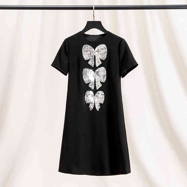casual dresses bowknot sequin embroidery international famous brand h-shaped loose straight tube dress with pockets female summer short slee, Black;gray
casual dresses bowknot sequin embroidery international famous brand h-shaped loose straight tube dress with pockets female summer short slee, Black;gray