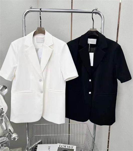women jacket long coat windbreaker corset lady slim fashion outfit short sleeve outwear trench office businss suit coats s- with letter, Black;brown
women jacket long coat windbreaker corset lady slim fashion outfit short sleeve outwear trench office businss suit coats s- with letter, Black;brown